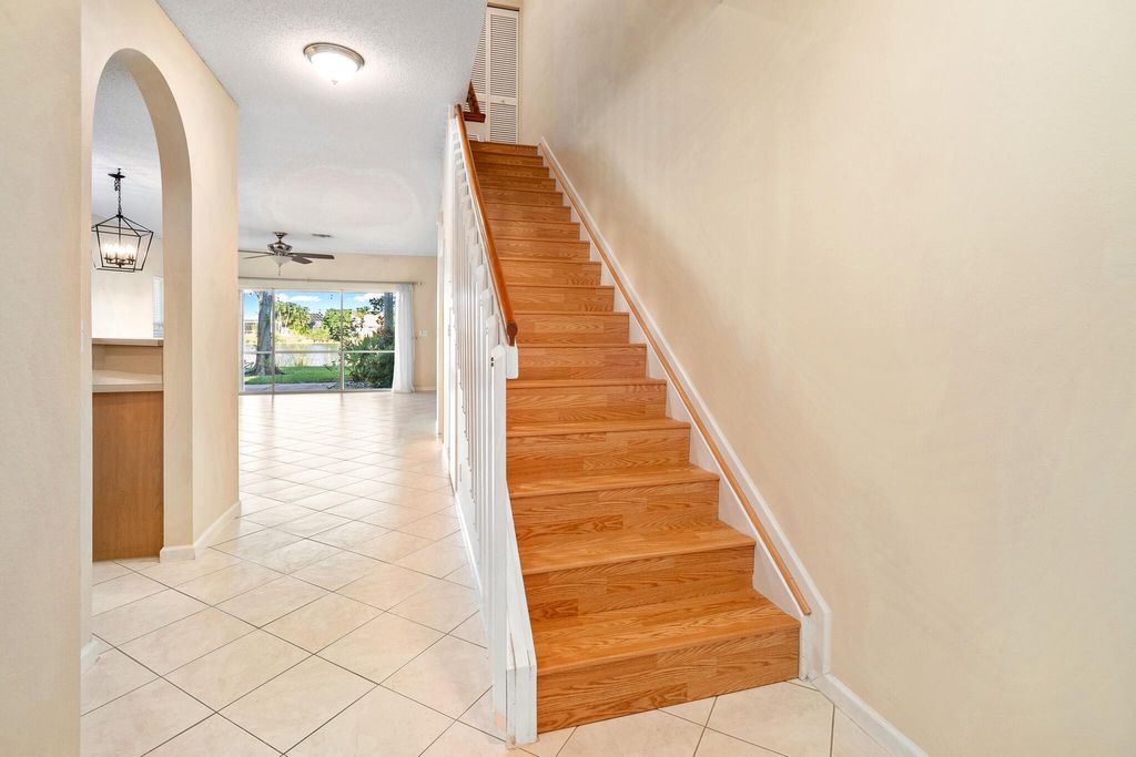 Photo of 7337 Smithbrooke Drive, Lake Worth, FL 33467 (MLS # R10930106)