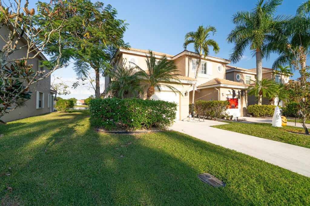Photo of 7337 Smithbrooke Drive, Lake Worth, FL 33467 (MLS # R10930106)