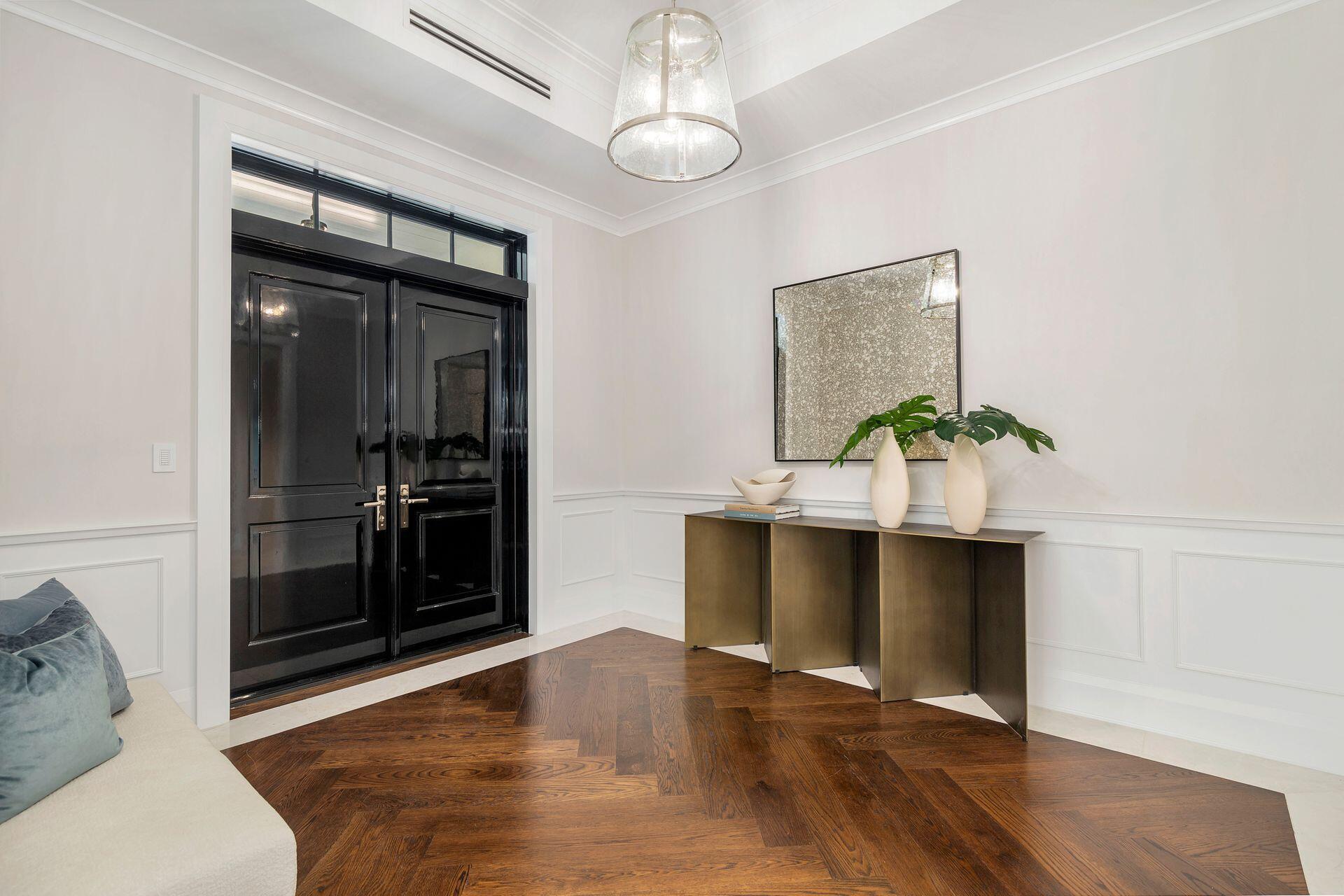 View photos, virtual tours, details... 130 Algoma Road