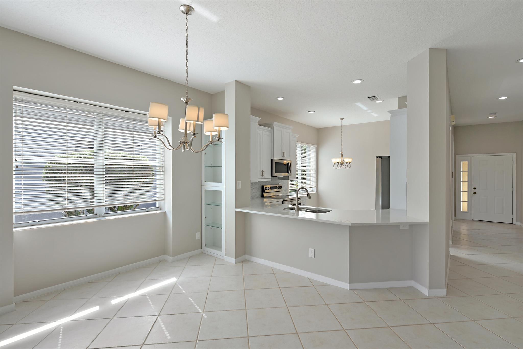 WILLOWBEND AT MONARCH COU - Residential