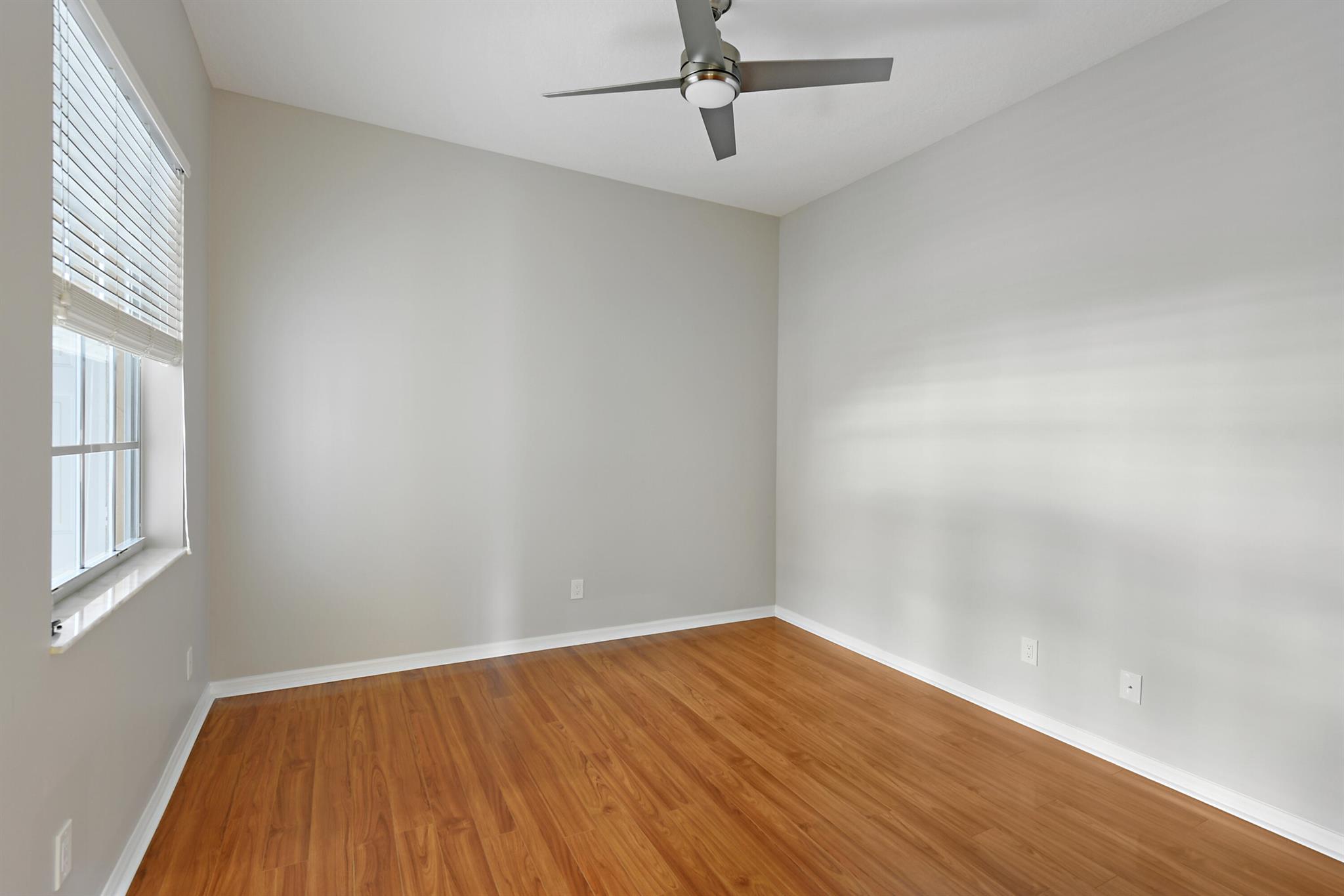 WILLOWBEND AT MONARCH COU - Residential