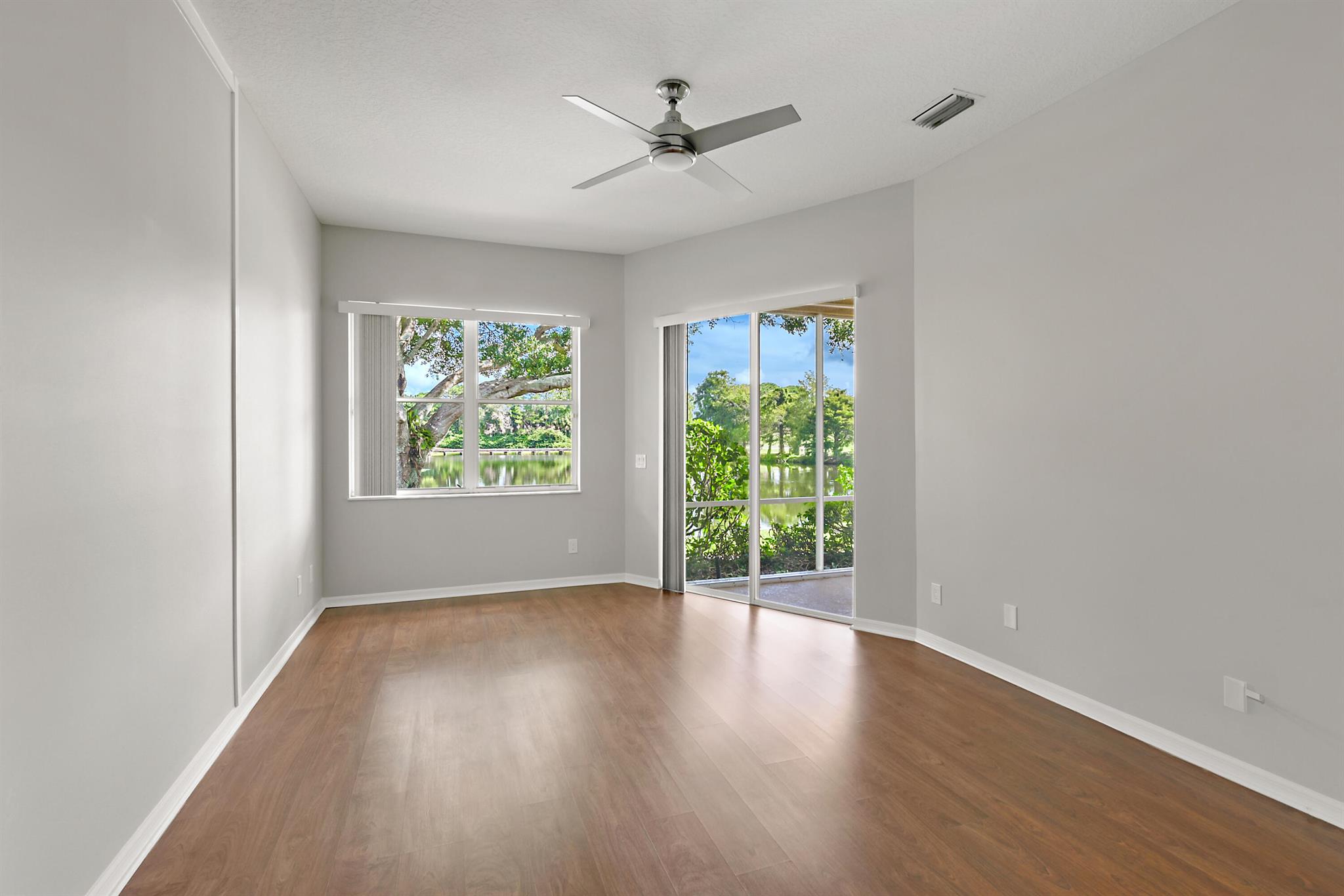 WILLOWBEND AT MONARCH COU - Residential