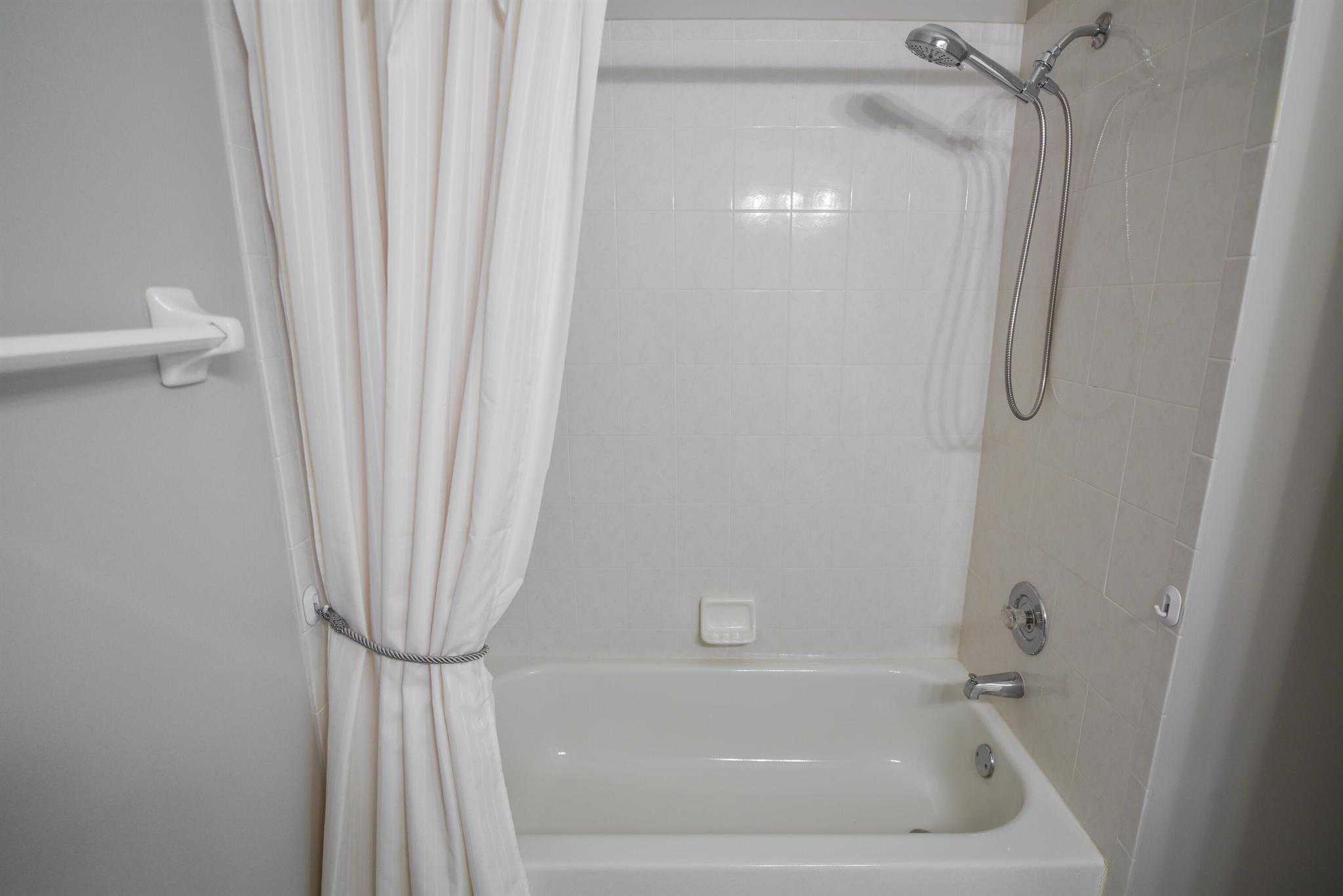 WILLOWBEND AT MONARCH COU - Residential