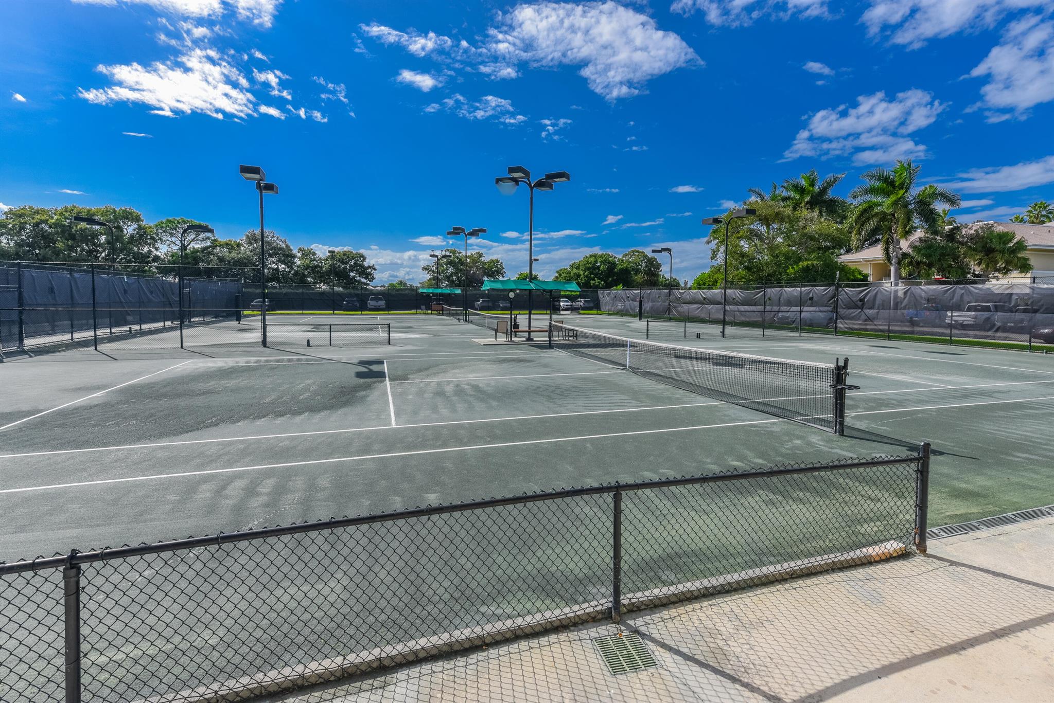 WILLOWBEND AT MONARCH COU - Residential