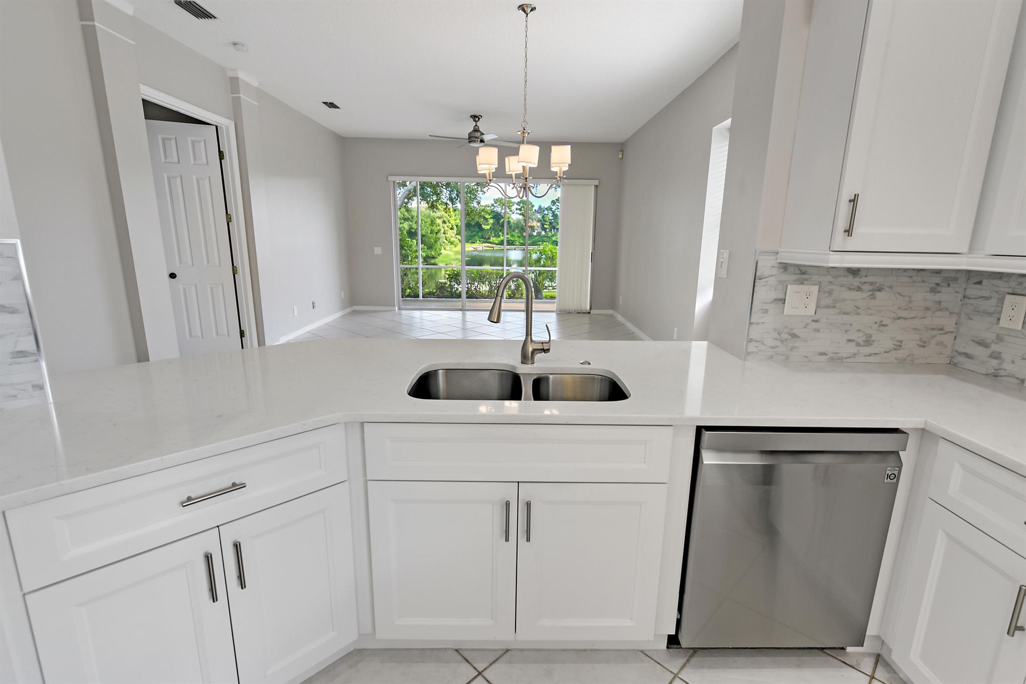 1741 SW Willowbend Lane