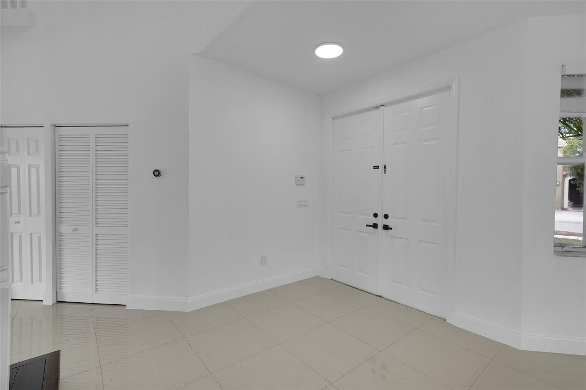 RIVIERA ISLES II - Residential