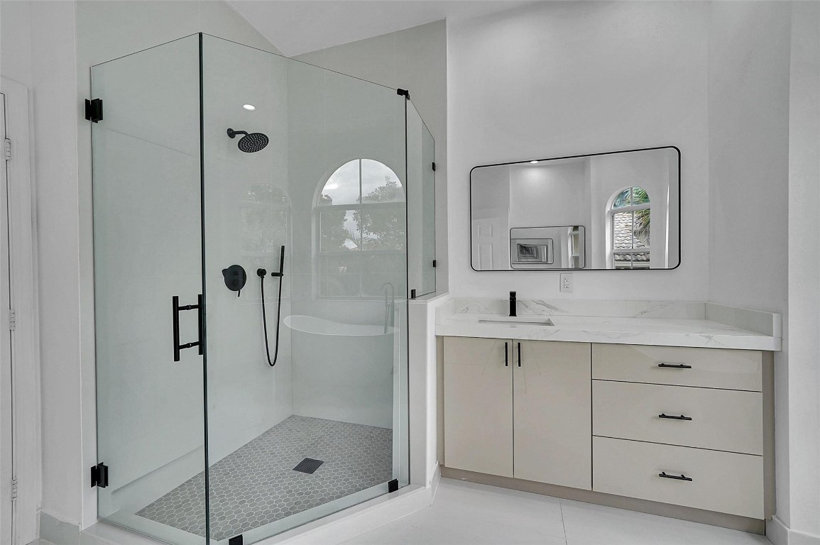 RIVIERA ISLES II - Residential