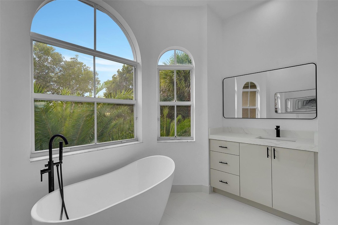 RIVIERA ISLES II - Residential