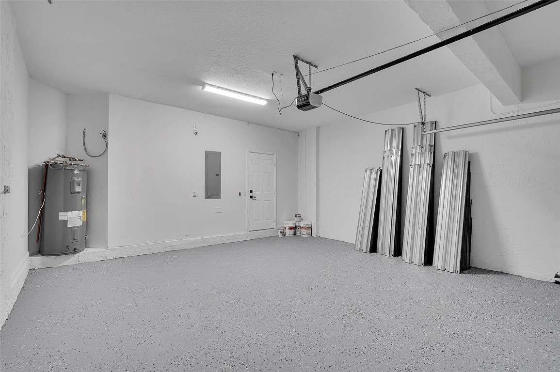 RIVIERA ISLES II - Residential