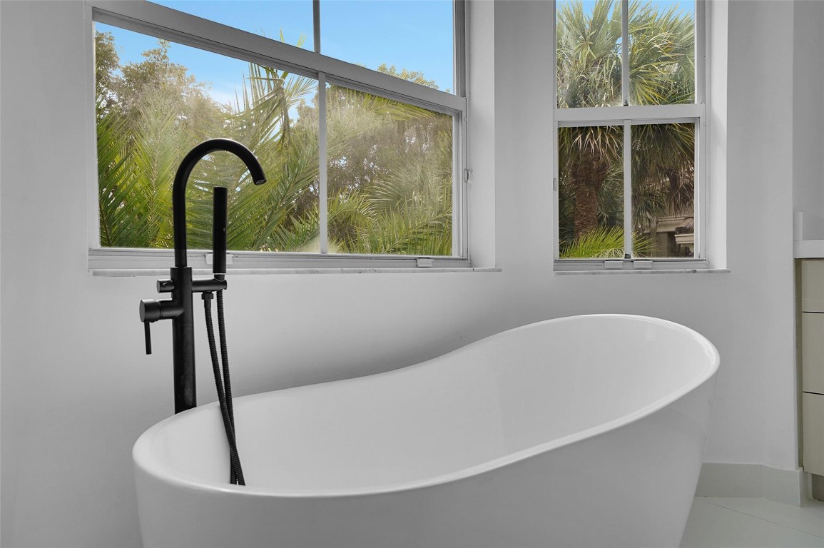 RIVIERA ISLES II - Residential