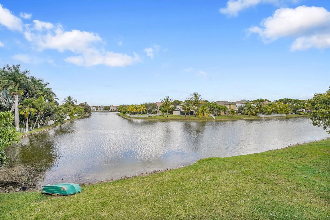 RIVIERA ISLES II - Residential