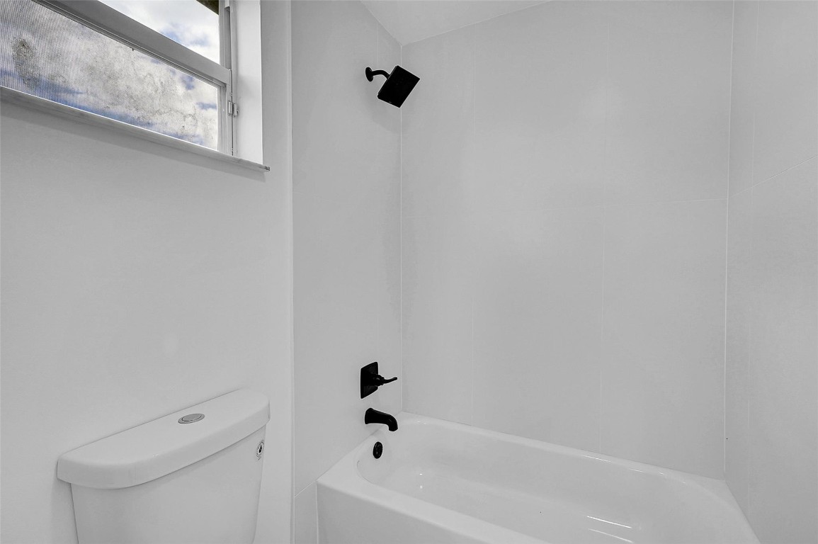 RIVIERA ISLES II - Residential