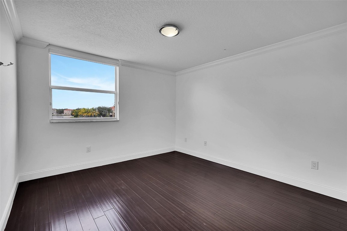 RIVIERA ISLES II - Residential