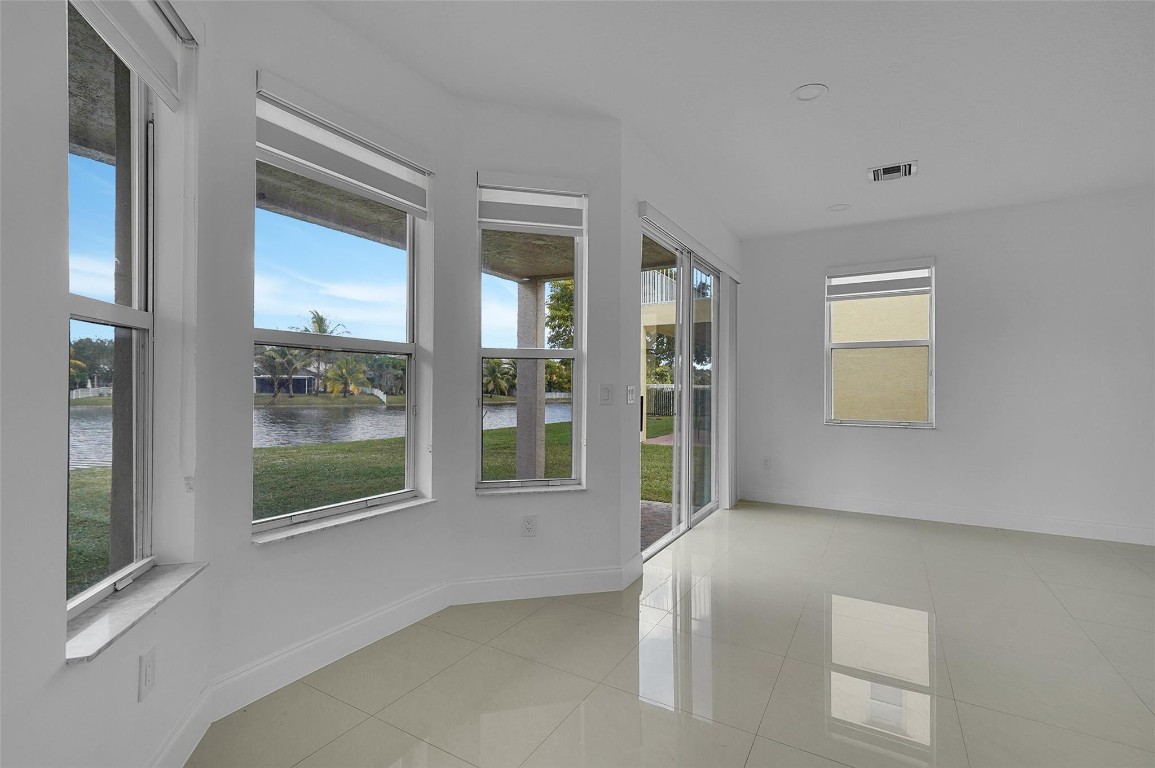 RIVIERA ISLES II - Residential