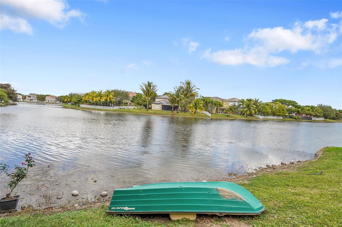 RIVIERA ISLES II - Residential