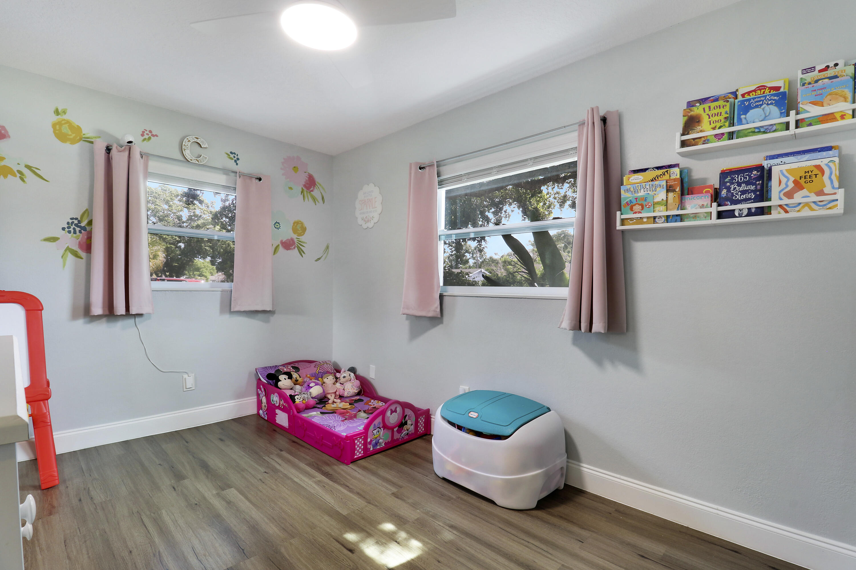 ROSEWOOD SCHOOL SUBDIVISION - Residential