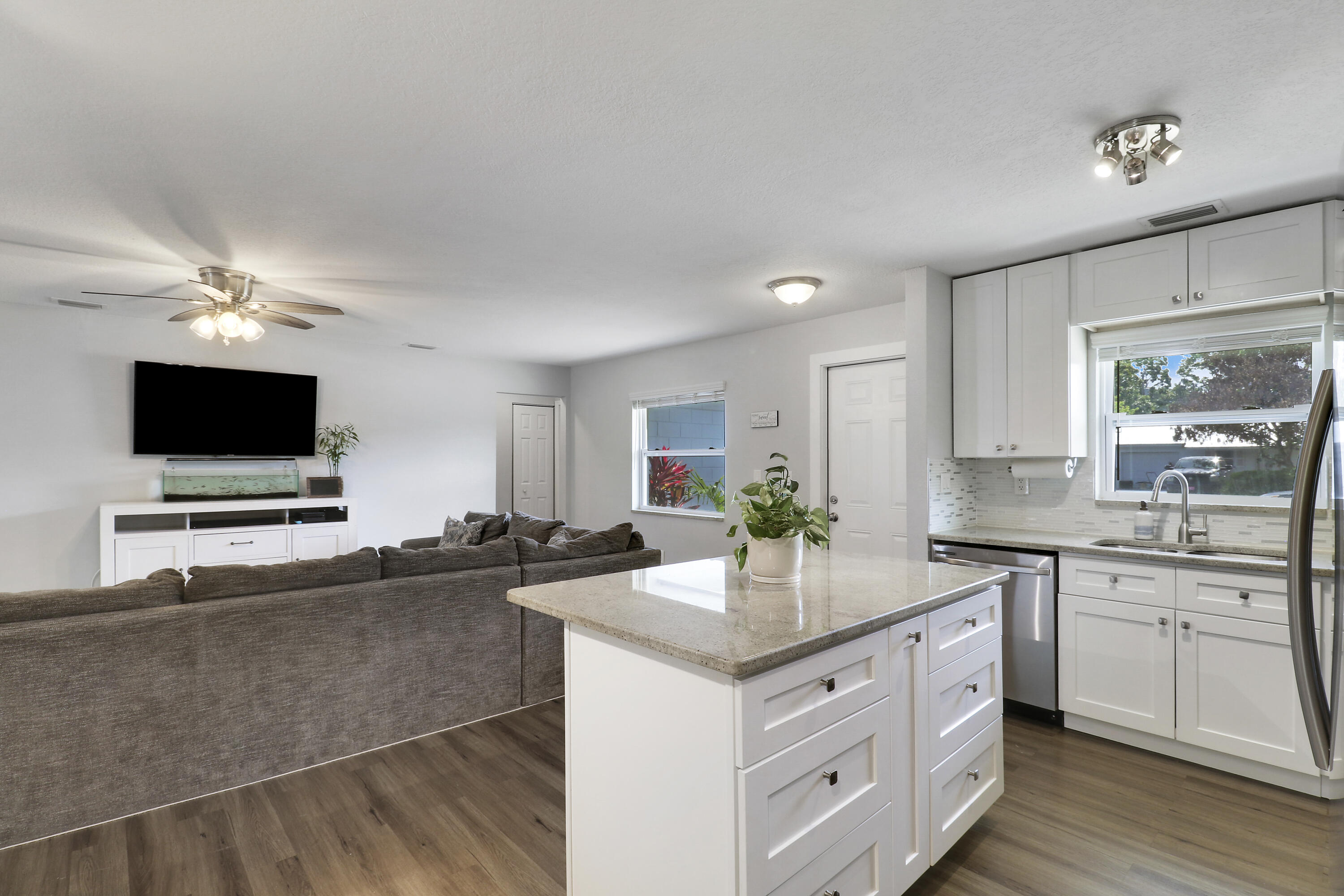 ROSEWOOD SCHOOL SUBDIVISION - Residential