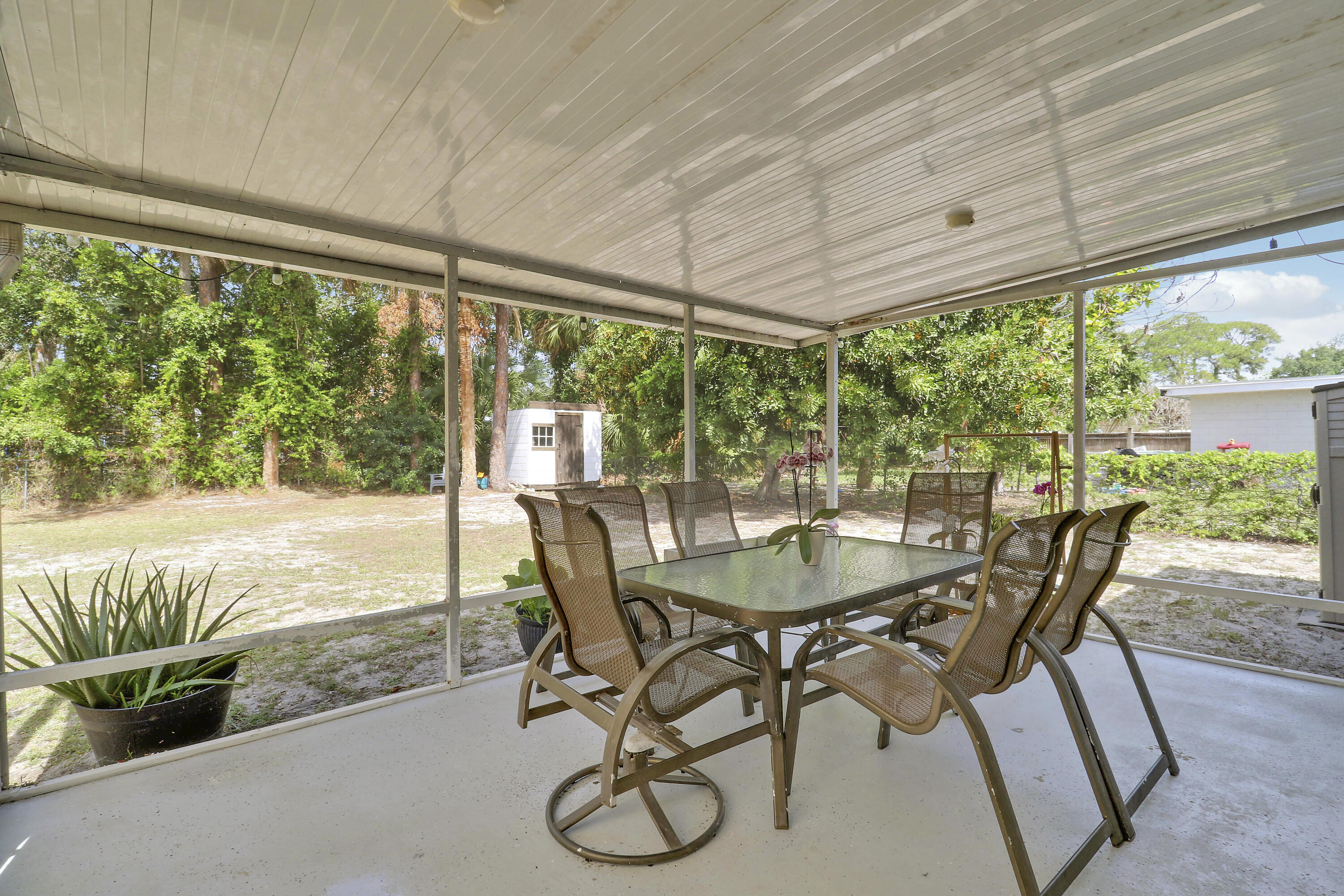 ROSEWOOD SCHOOL SUBDIVISION - Residential