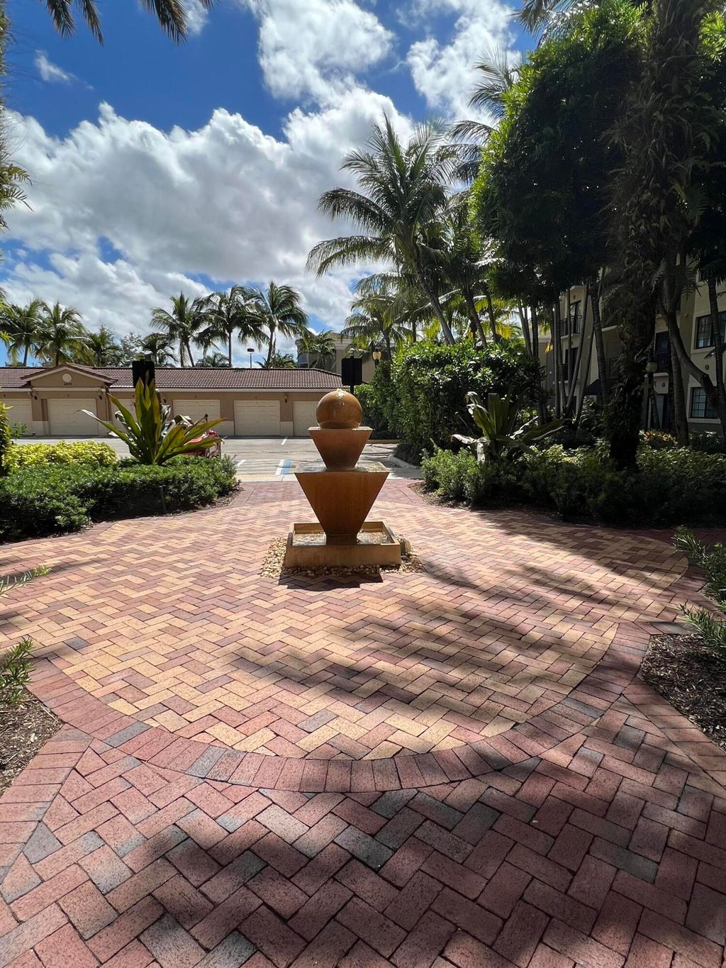 Photo of 4903 Midtown Lane #3421, Palm Beach Gardens, FL 33418 (MLS # R10939669)