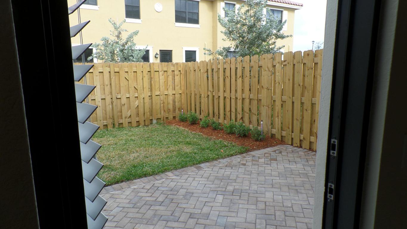 TOWN PARC AT MIRALAGO - Residential Lease