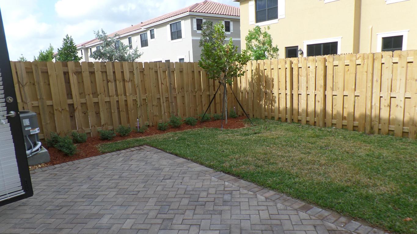 TOWN PARC AT MIRALAGO - Residential Lease