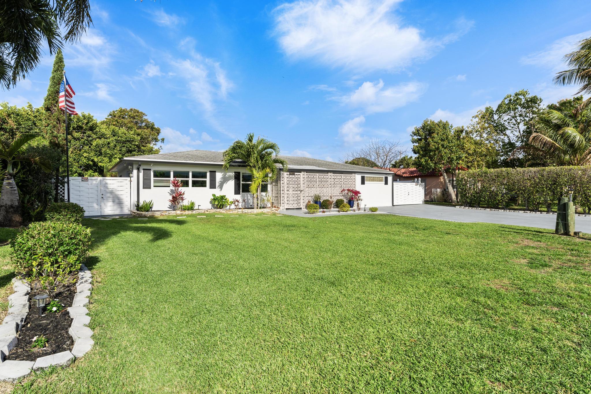 6411 Lake Clarke Drive