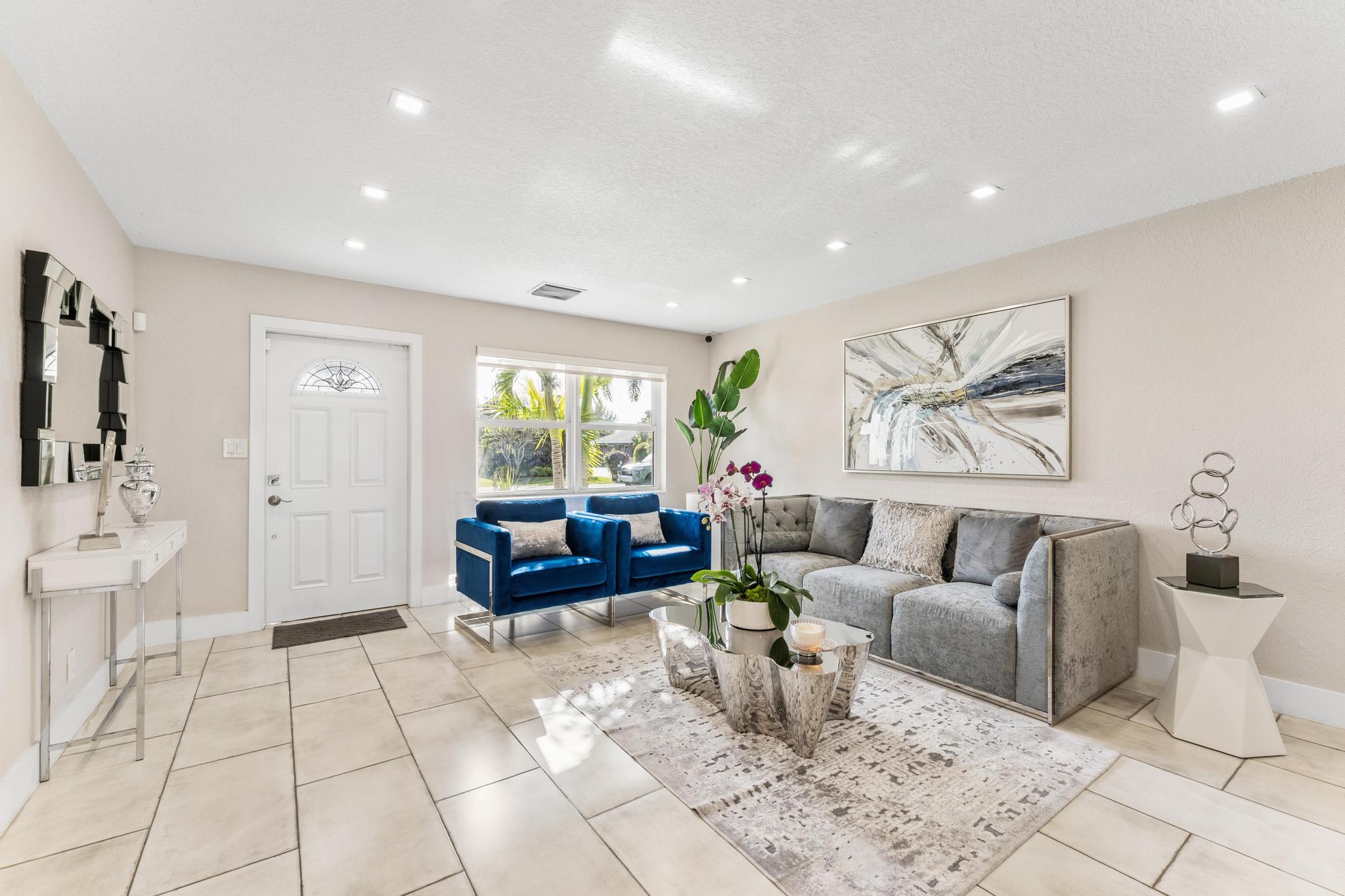 LAKE CLARKE NORTH - Residential