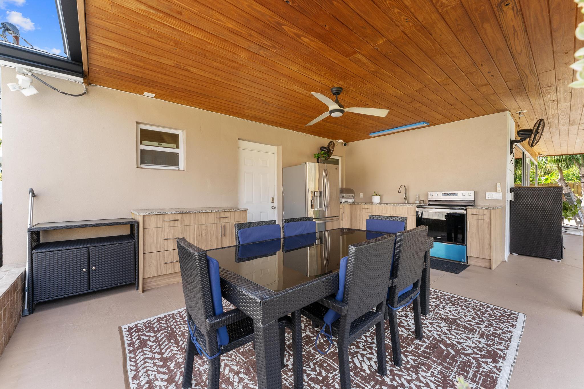 LAKE CLARKE NORTH - Residential