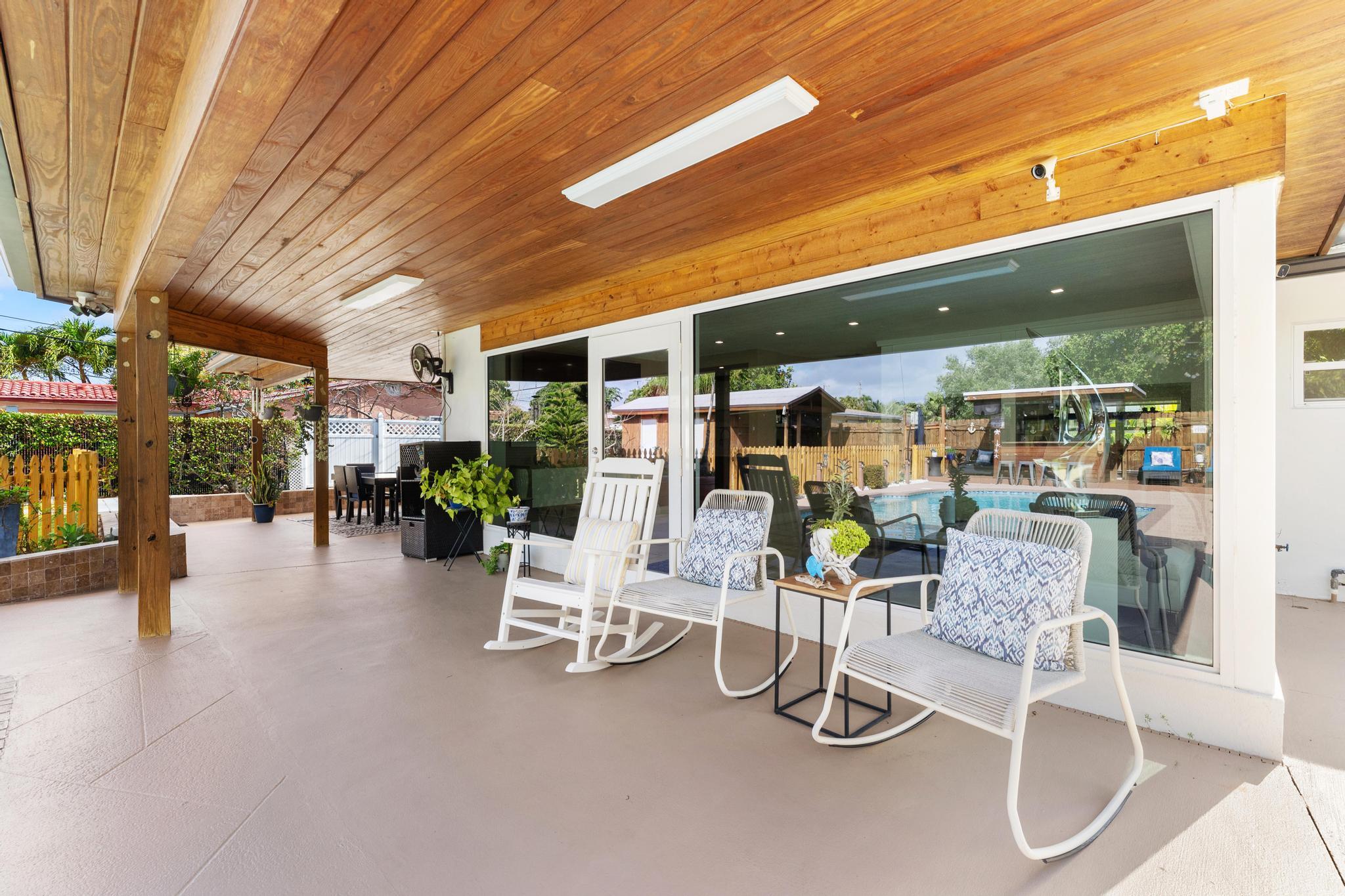 LAKE CLARKE NORTH - Residential