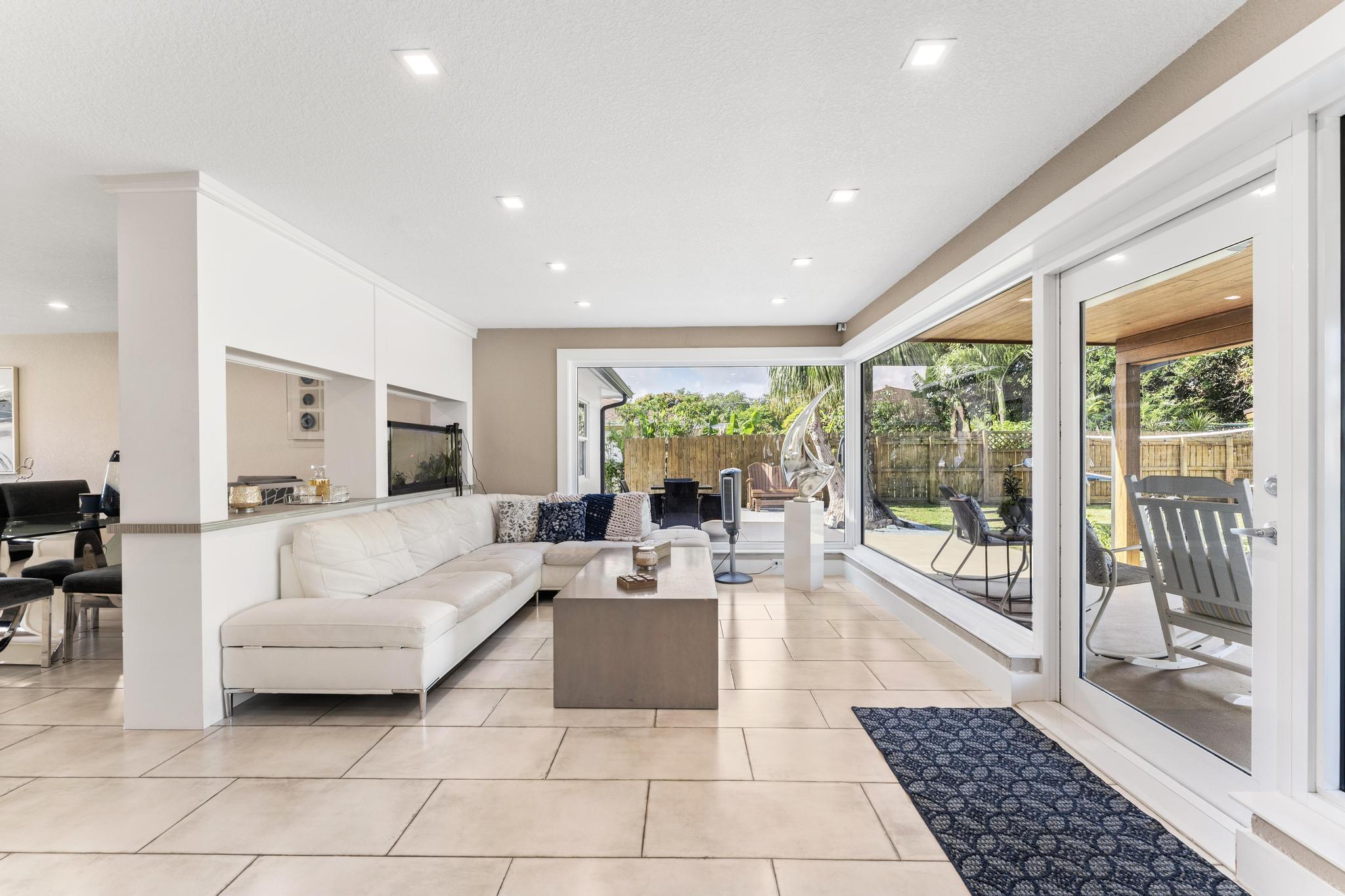 LAKE CLARKE NORTH - Residential