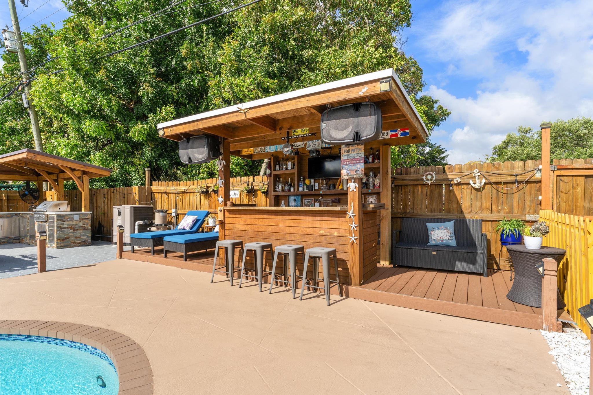 LAKE CLARKE NORTH - Residential