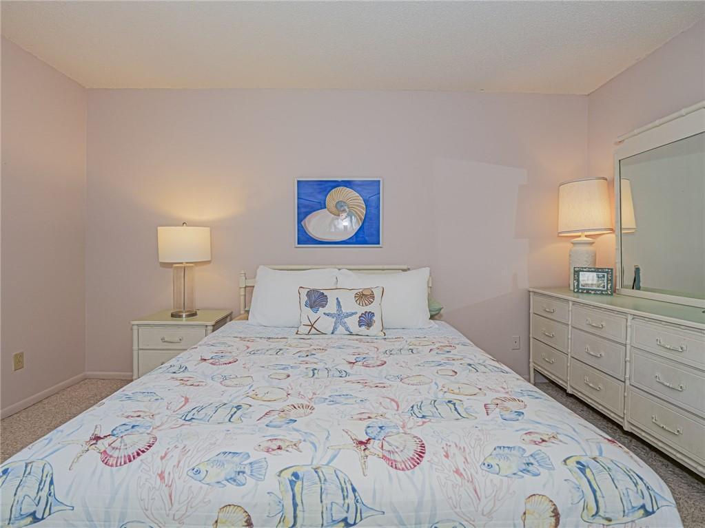 VISTA ROYALE PHASE IV BLDGS 83-111 - Residential