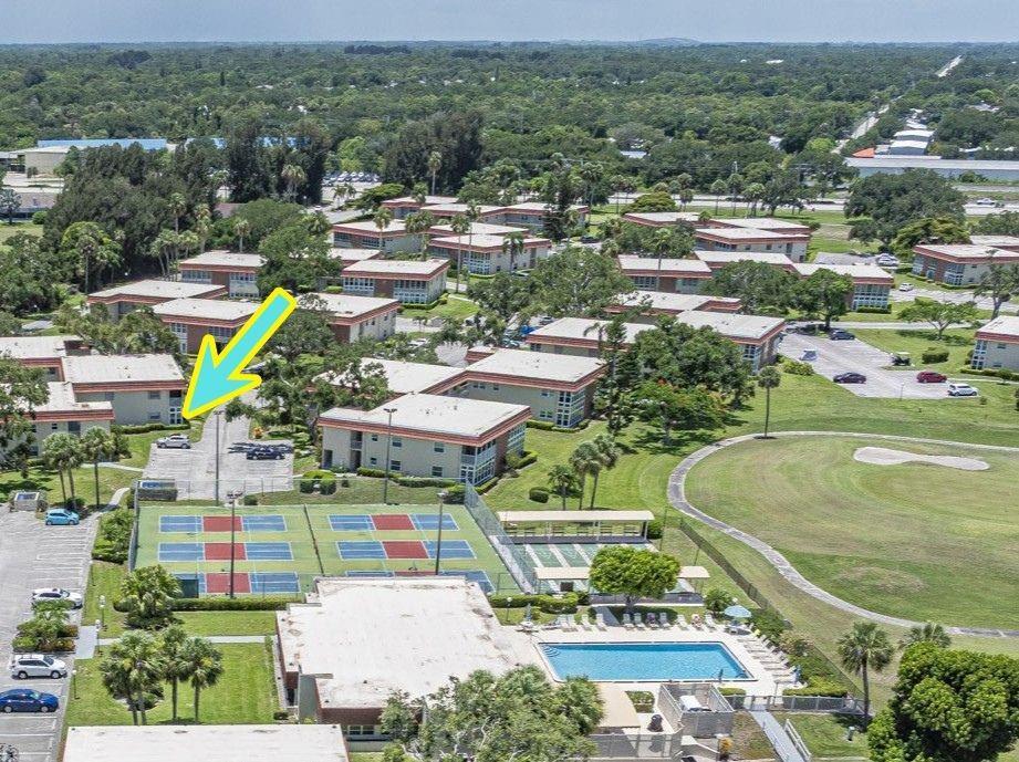 VISTA ROYALE PHASE IV BLDGS 83-111 - Residential