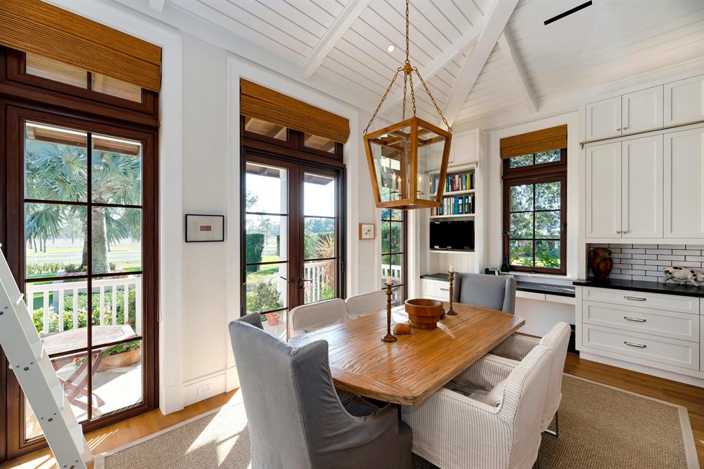 RANCH COLONY - Residential