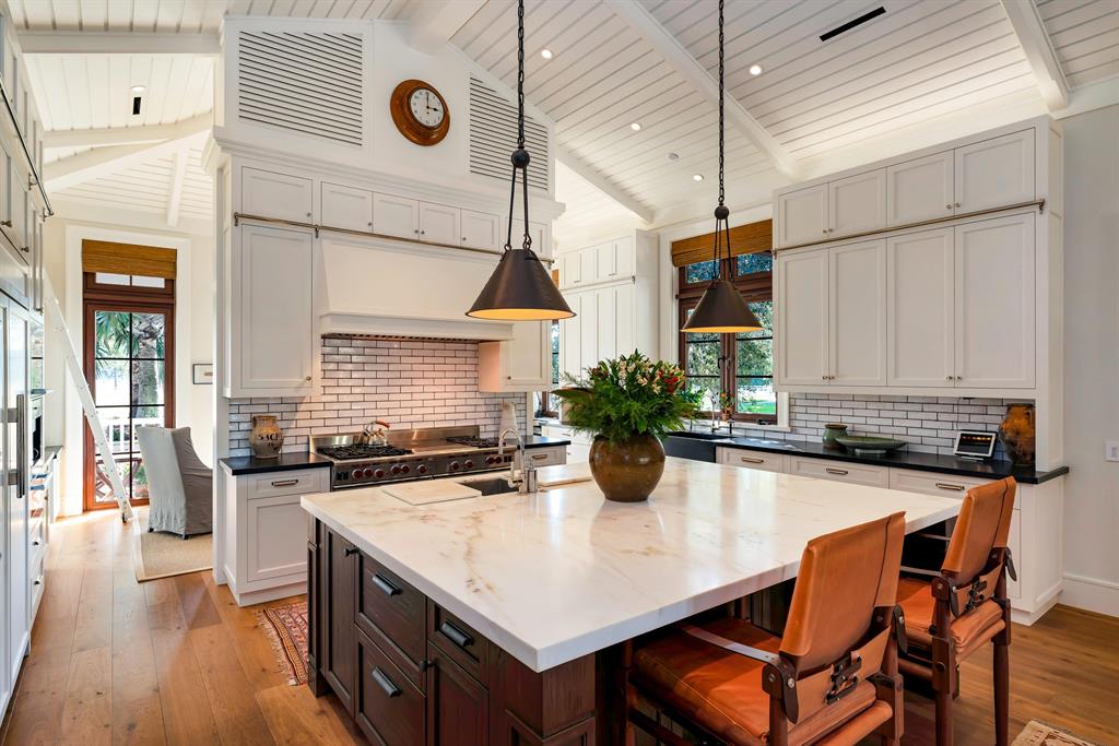 RANCH COLONY - Residential