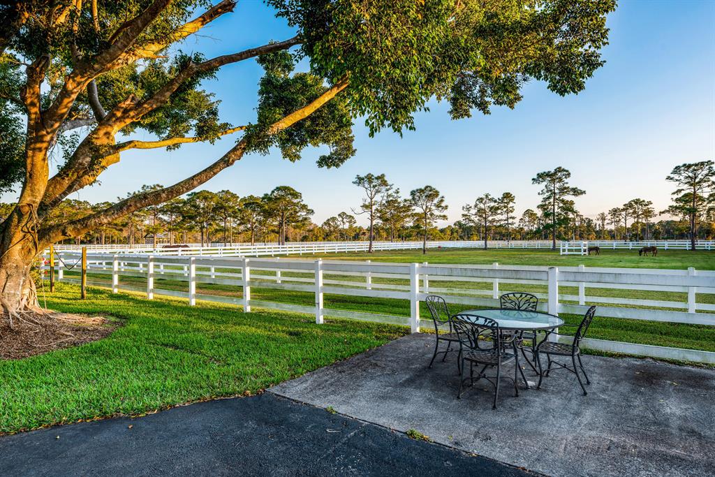 RANCH COLONY - Residential