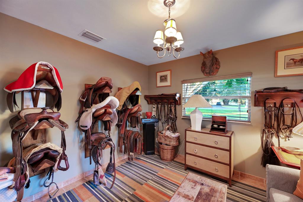 RANCH COLONY - Residential