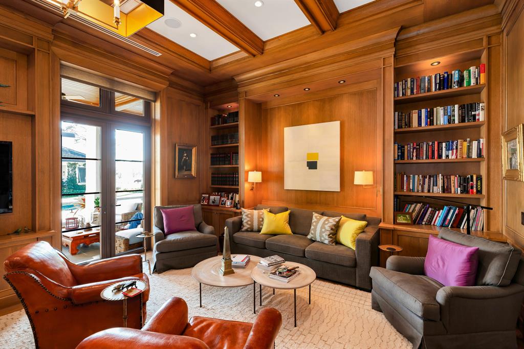 RANCH COLONY - Residential