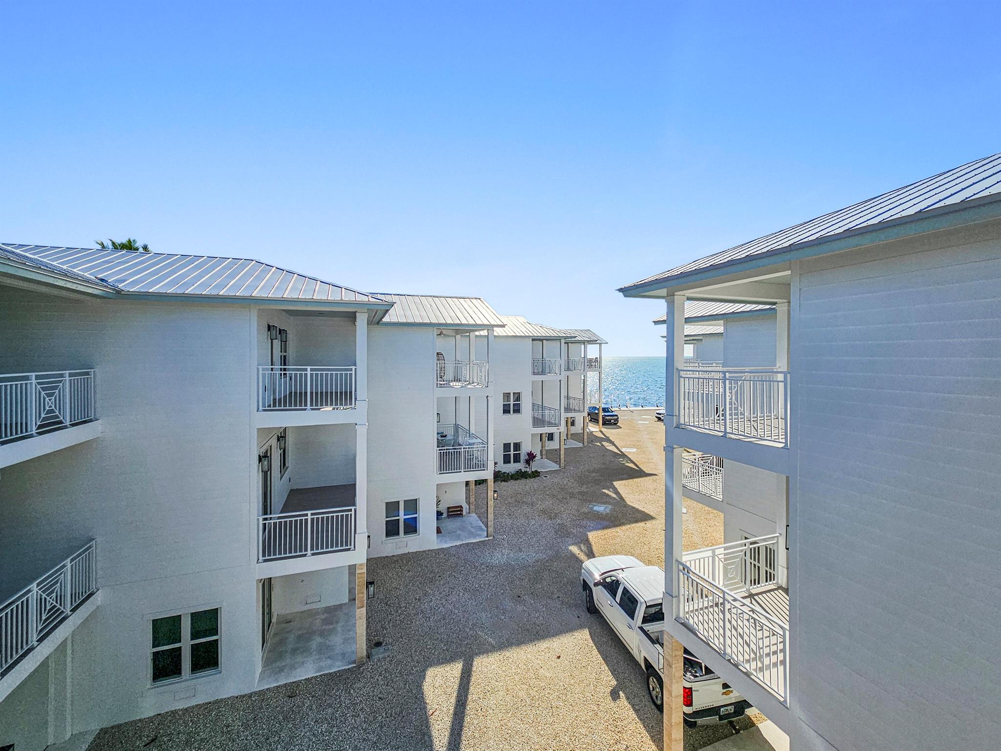 84745 Old Highway 10