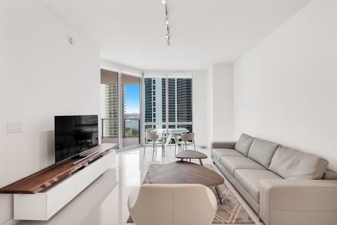 851 NE 1st Ave 2005 Miami FL 33132