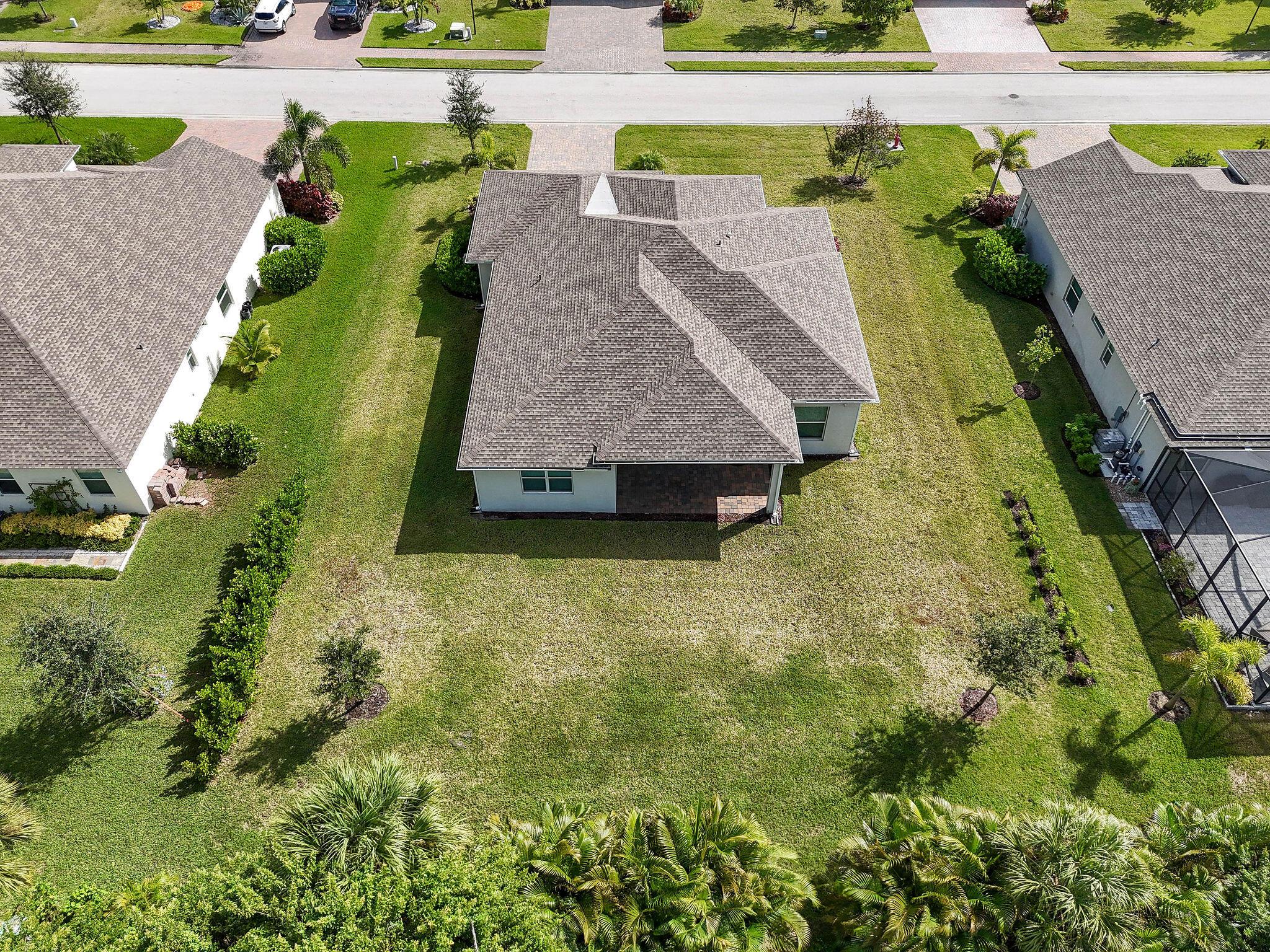 SUMMER LAKE NORTH SUBDIVI - Residential