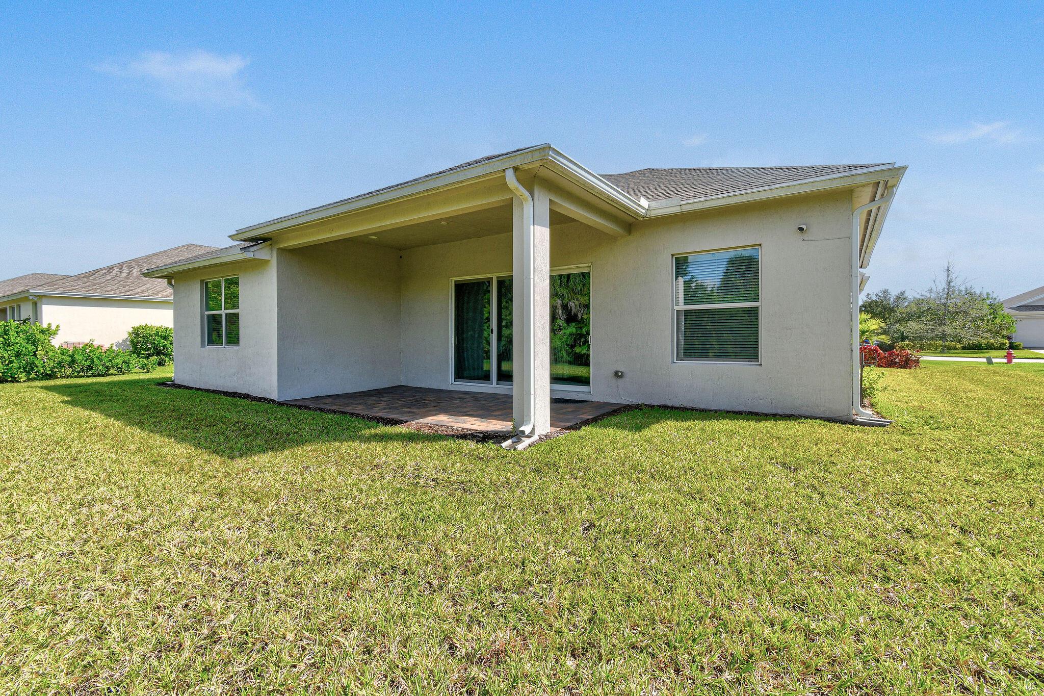 SUMMER LAKE NORTH SUBDIVI - Residential