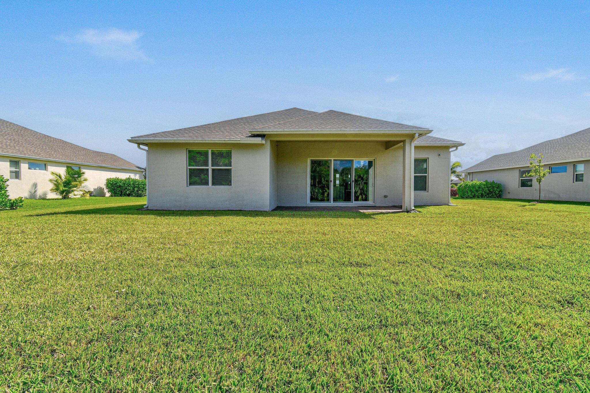 SUMMER LAKE NORTH SUBDIVI - Residential