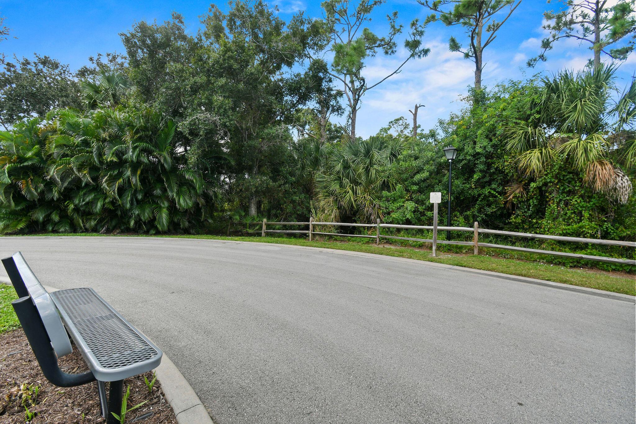 SUMMER LAKE NORTH SUBDIVI - Residential