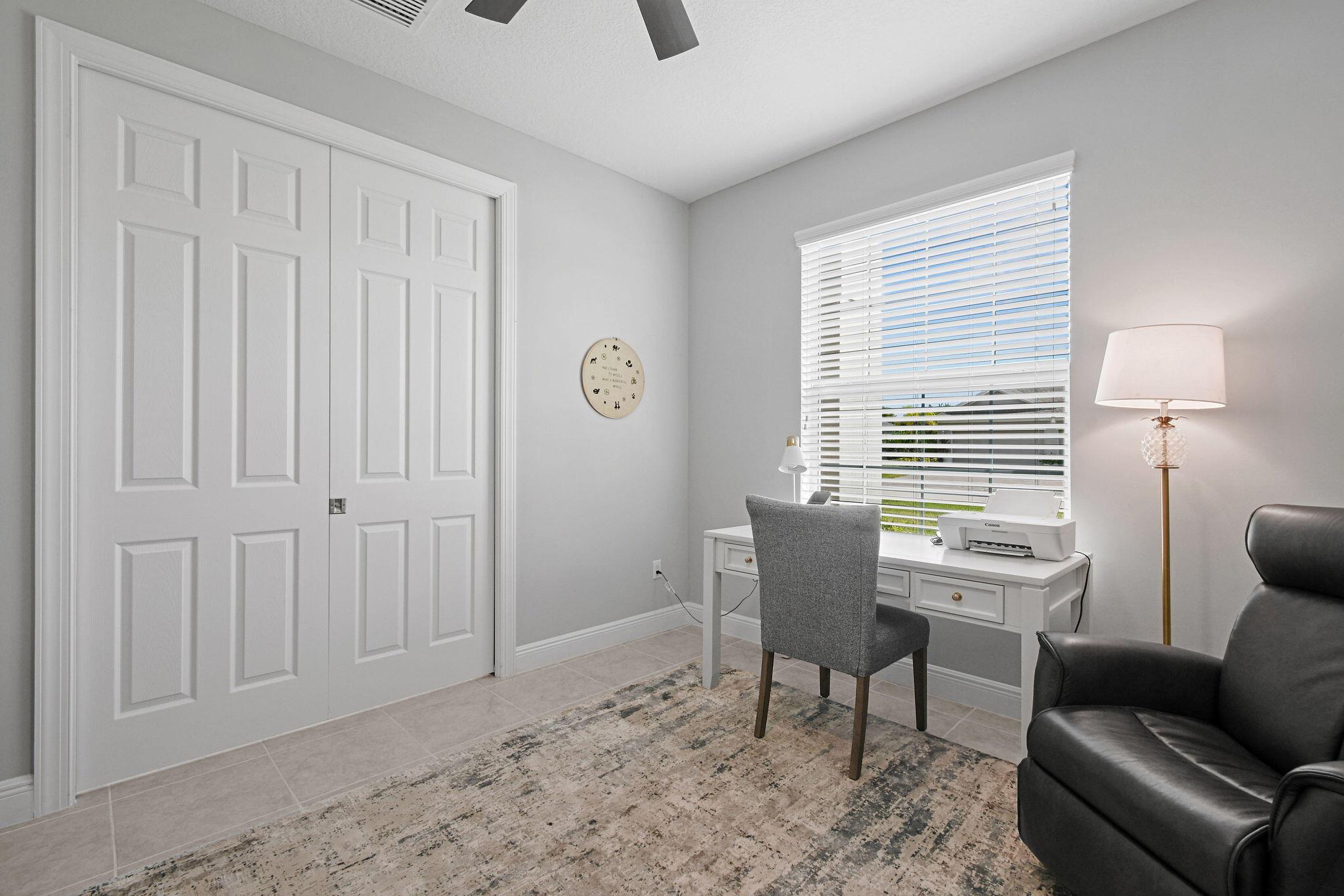 SUMMER LAKE NORTH SUBDIVI - Residential