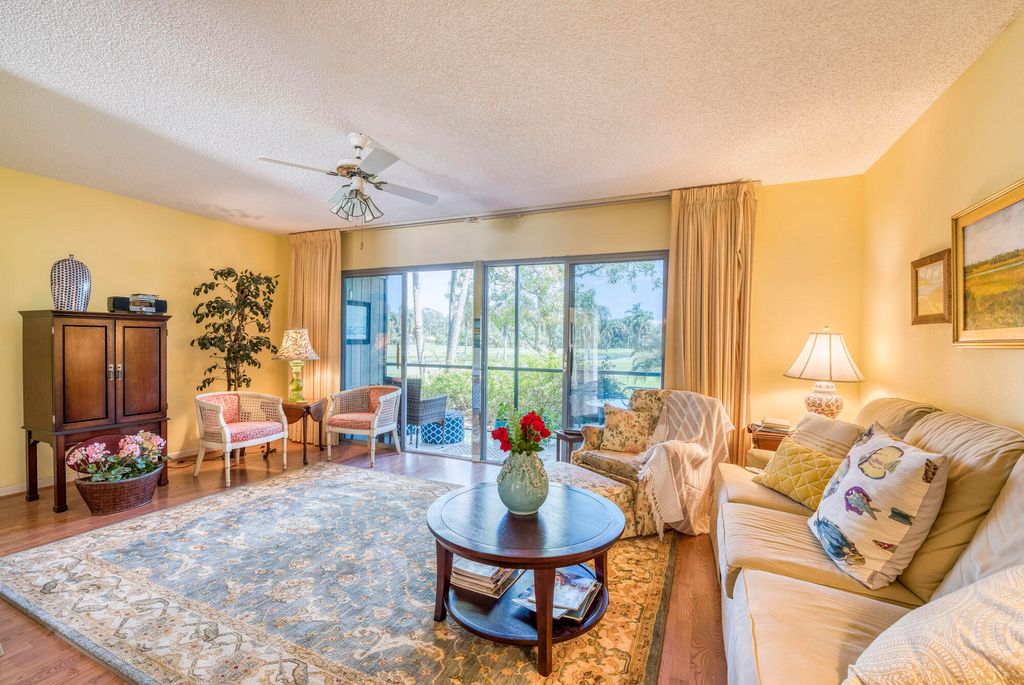 Photo of 18489 SE Wood Haven Lane #H, Jupiter, FL 33469 (MLS # R10981130)