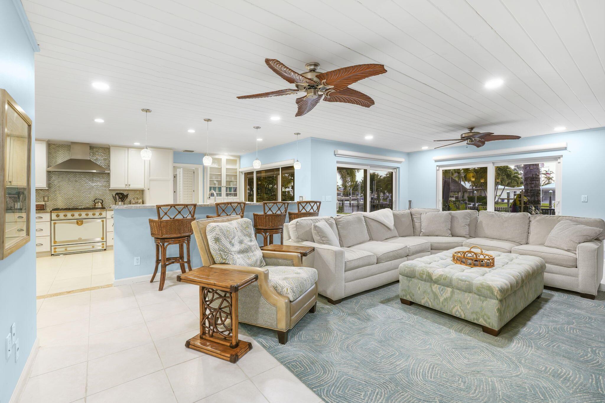PALM BEACH ISLES 1 - Residential