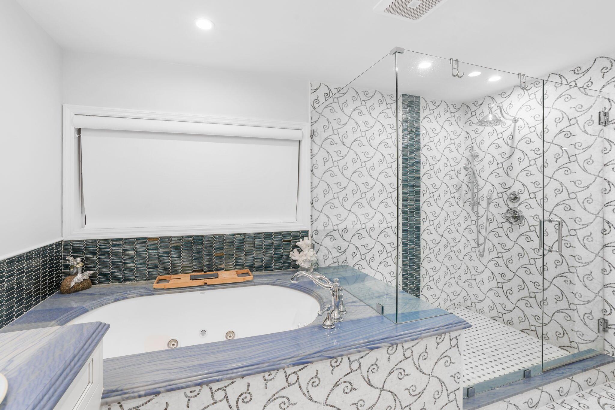 PALM BEACH ISLES 1 - Residential