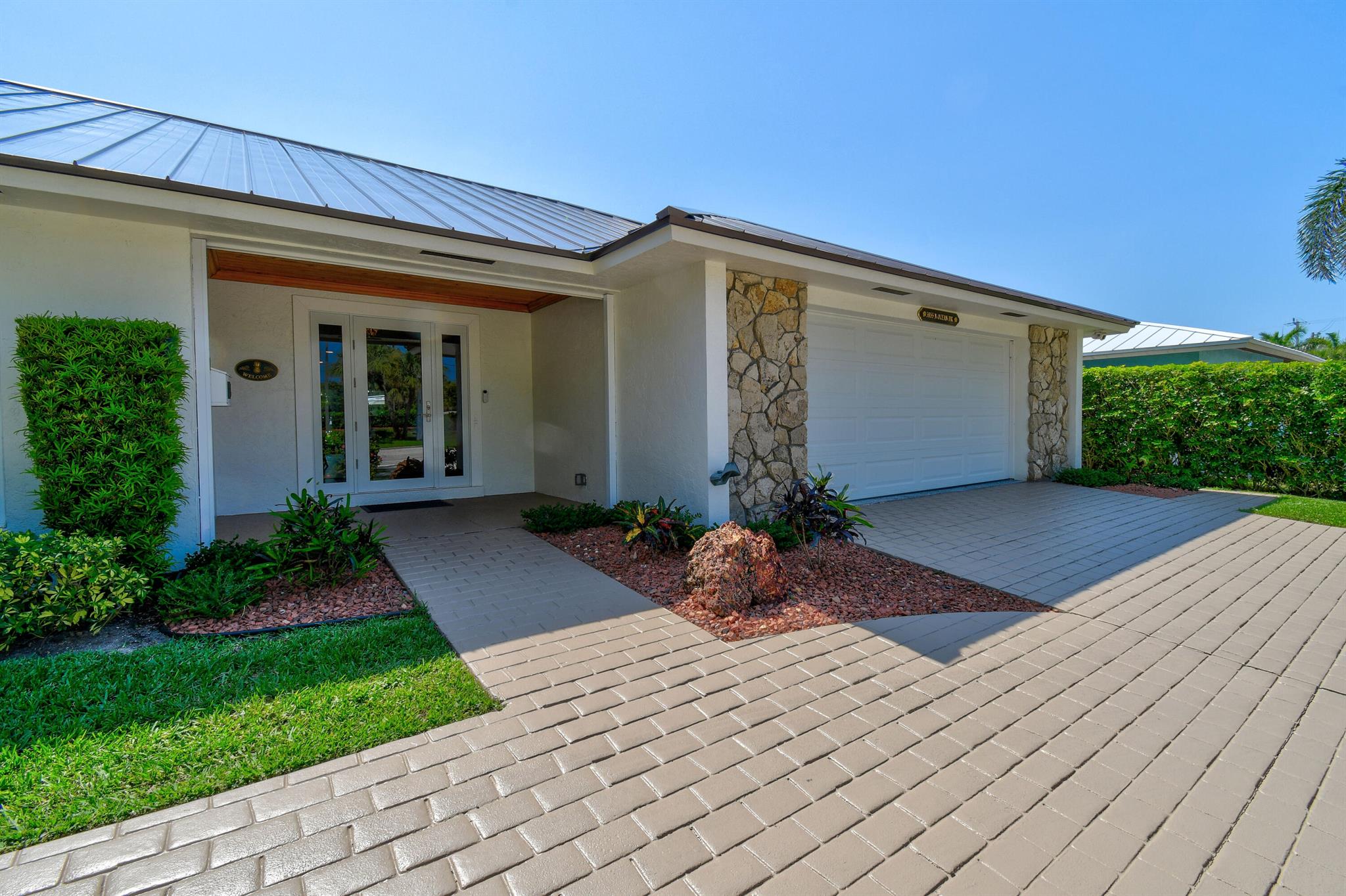 PALM BEACH ISLES 1 - Residential