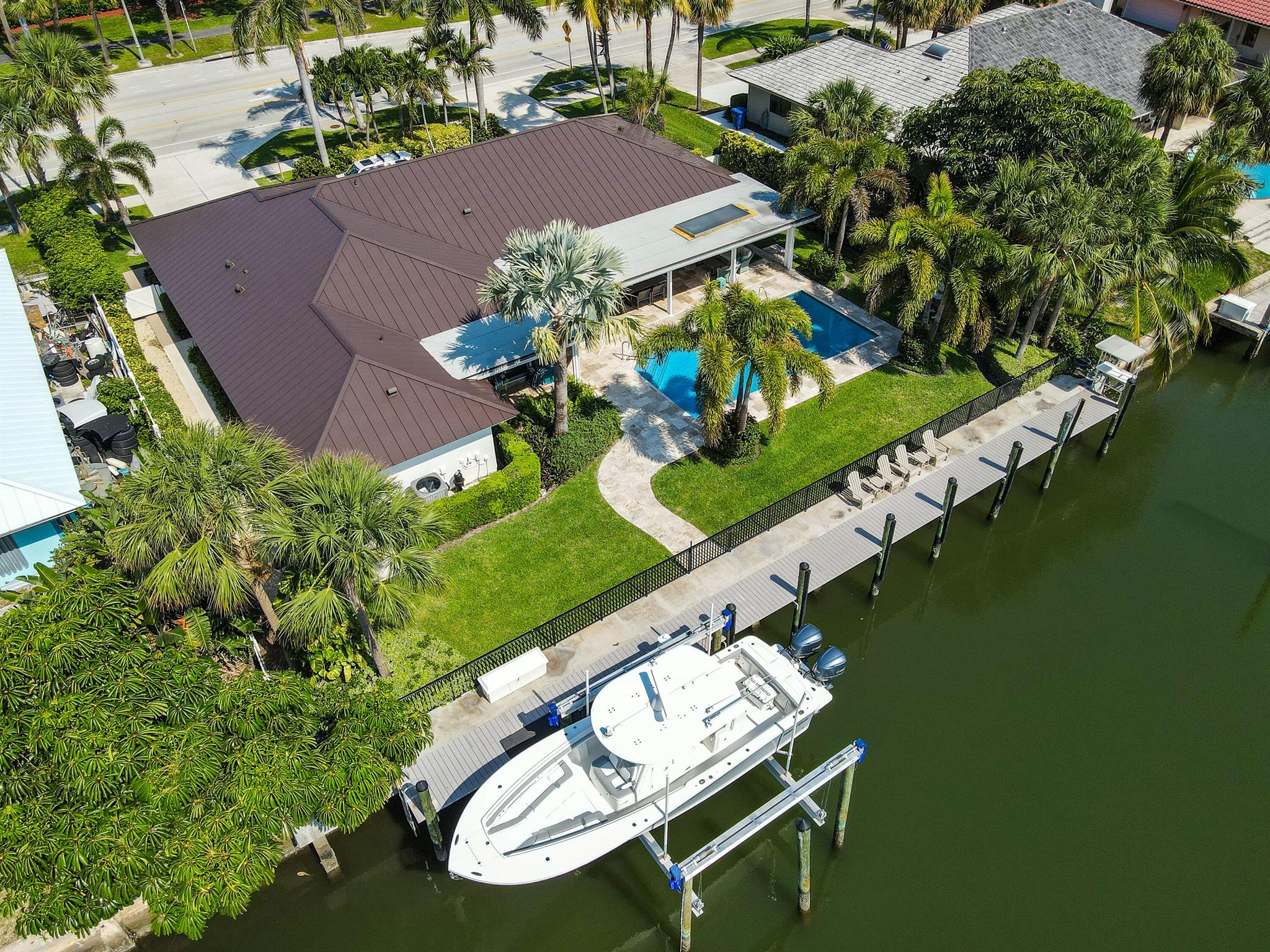 PALM BEACH ISLES 1 - Residential